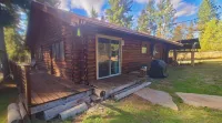 Huckleberry Cabin ~ Fish, Ski, Golf, Play, Relax!  St Regis, Montana