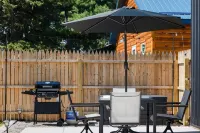 Otsego Lake Access~Fire Pit~Close to Golf~Close to Downtown