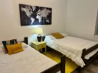 Spacious townhome convenient to everything! Great rates!! ⭐⭐⭐⭐⭐