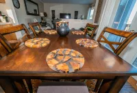 Clean, Quiet And Professionally Decorated. Close To All Amenities.