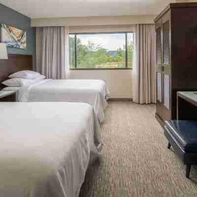 エンバシー スイーツ バイ ヒルトン シアトル タコマ インターナショナル エアポート Rooms