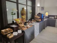 Brit Hotel Confort Auclair Gueret - petit déjeuner