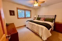 Grand View Haven Sleeps 8