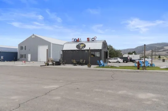 Sweet Suite Retreat,  Studio apartment in Cedar City