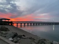Beachside & Jetty View Apartment 7 (Sea Eagles Nest Apt)<br>
