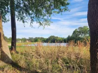 Cozy King Condo on True Blue Golf Club steps from pool hot tub + State Park Pass