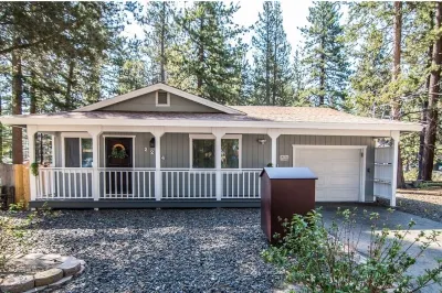 The Perfect Mountain Escape with Hot Tub Hotels near Lake Tahoe