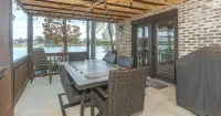 Escape the City and Enjoy Quality Time with Family with a Lakeview! John W Inzer Museum附近的飯店