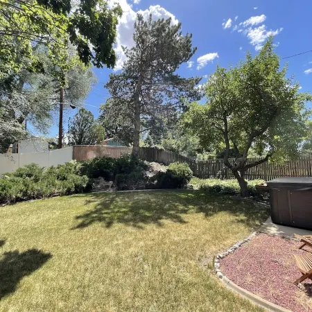 Mid-Century Modern Gem next to Trails, Ski Resorts and Downtown Ogden
