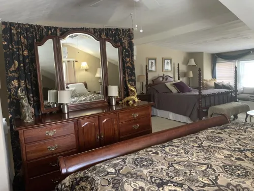 The Eagle's Nest: 5Beds/3Baths Beautiful Craftsman Home