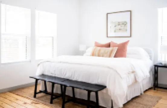 Modern Cottage 3 Bed 2 Bath, Close to Downtown