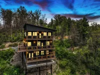Fall in Love w/ Our Indoor Pool, Hot Tub, Expansive Mtn Views, & Game Room! Hotels near Wears Valley