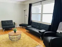 The Centralized Haven 3 bedroom home restaurants, attractions & fun minutes away