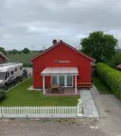 Little Uncle" Cottage