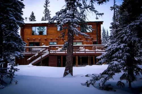 Log Cabin w Hot Tub + Epic 14er Views - Near Breck