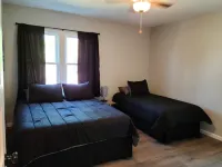 Fisherman's Haven Hotels in McLean County