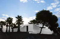 Los Helechos, Charming villa, pool with hydromassage and a large covered terrace