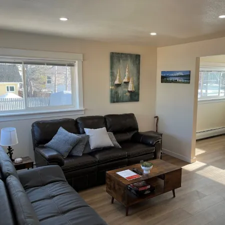 Charming 2 bedroom apartment near airport in Spenard