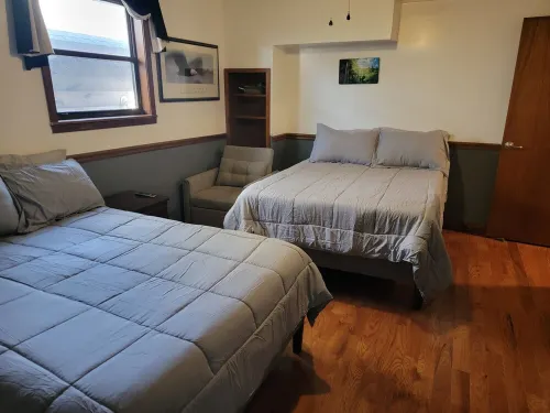 Dave shallow lake lodge at reelfoot lake Two  story cabin 14