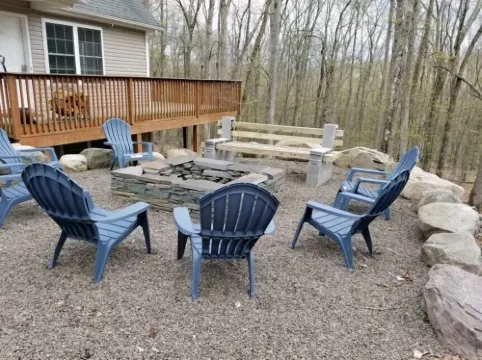 Masthope-Big Bear-Lackawaxen-Luxury 4 Bedroom-Game Room