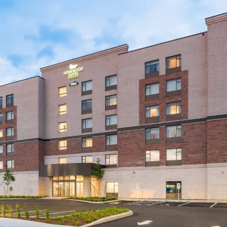 Homewood Suites by Hilton Ottawa Airport