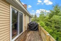 North Conway 5 Bedroom 3 Bathroom 3 Living Rooms close to Downtown