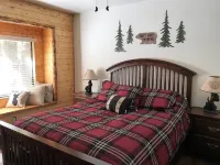 Spectacular mountain views, hot tub, sledding yard, bbq, fast wi-fi 애스펀 그로브 트레일 2E05 주변 호텔