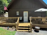 {CABIN #1 of 4} "THE PEACEFUL CABIN"   PET FRIENDLY!