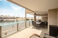 Kings View Waterfront Condo
