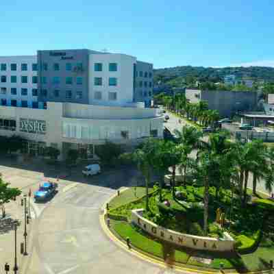 Courtyard San Salvador Hotel Exterior