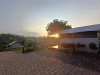 GLAMPING PASCAMP PARK Hotels in Glagah