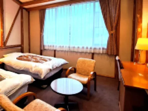 花の森ホテル 伊予市のホテル