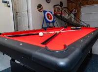 Spacious 4-bedroom house in charming Pocono Mountains WiFi, AC, Golf, Game room