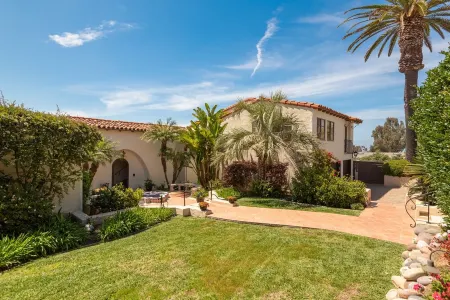 Amazing La Jolla Views with Pool & Spa!