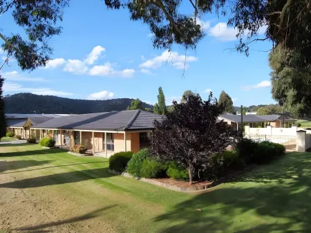 Zig Zag Motel & Apartments Отели в г. Литго