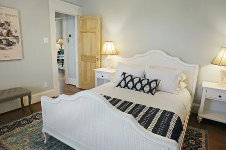 Quaint 1920's Bungalow in a beautiful rural setting.