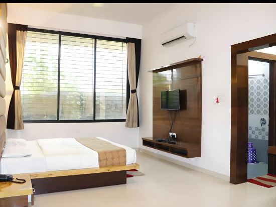 Hotel Shivani resort