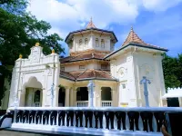 Sai Sea City Hotel