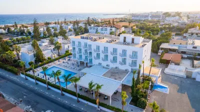 Napa Tsokkos Hotel のホテル