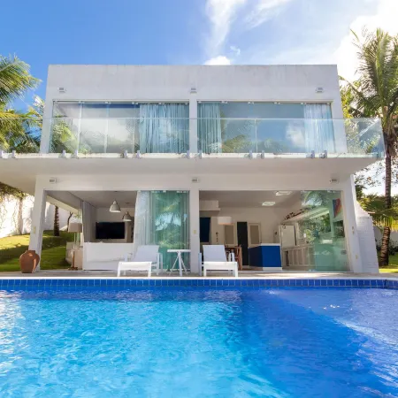 Tree House with Private Pool by Carpediem