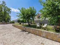 Di papa Hotels in Buzet