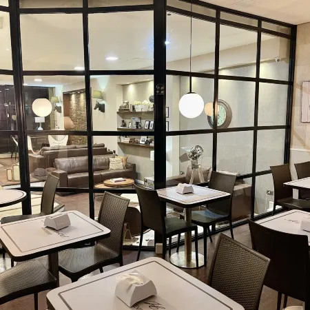 Hotel Alvear