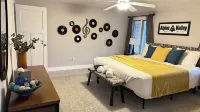 #Englishprairiebnb - 8 Bedroom - 4.5 Bathrooms