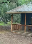 Updated Cabin with POOL and SPA 5 minutes from Sequoias National Park