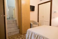 Al Palazzo Hotels in Roccella Ionica