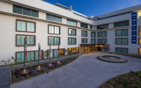 Hampton Inn & Suites by Hilton Los Cabos