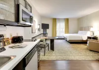 Candlewood Suites Dallas NW - Farmers Branch Hotels in Farmers Branch