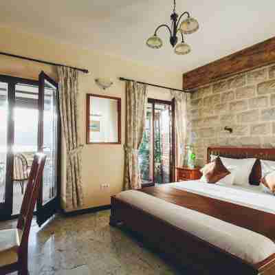 Carrubba Rooms