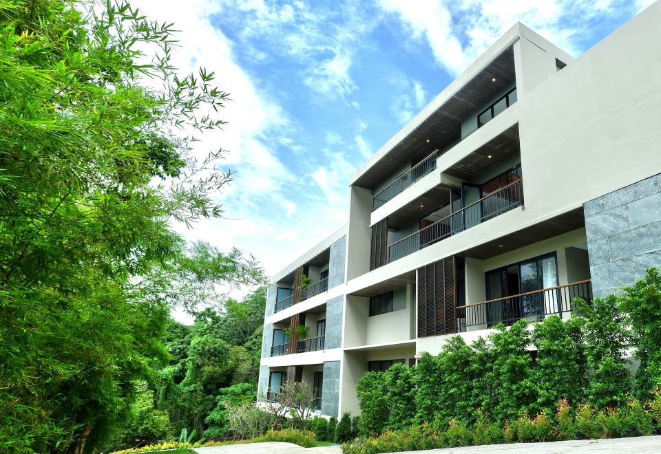 1. 스리란타 리조트..