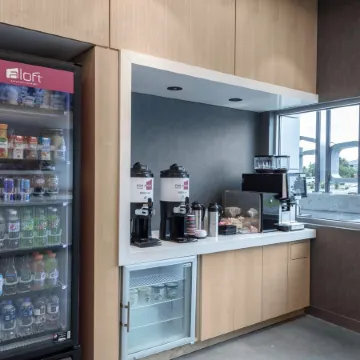 Aloft Savannah Airport